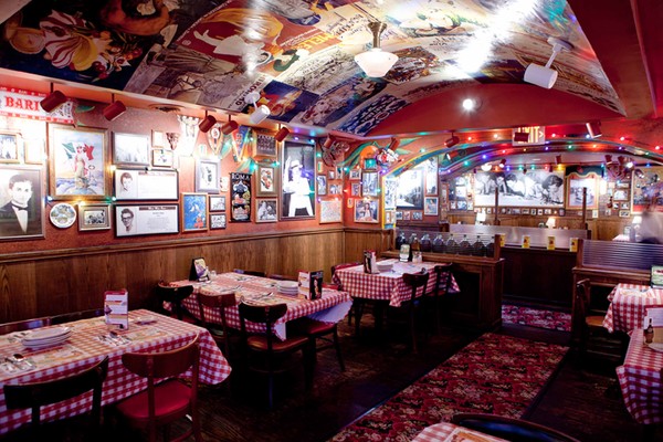 Buca Di Beppo Guide To The Best Las Vegas Wedding Reception