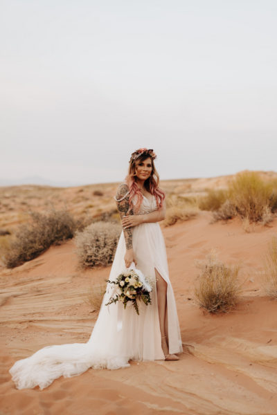 Intimate Valley of Fire Elopement with Boho Elements | Onyx + Arrow ...