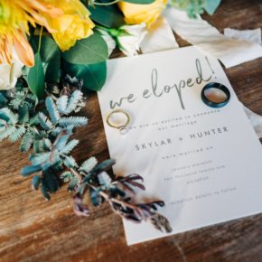 Romantic, modern Las Vegas elopement announcement card ideas